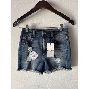 WALLFLOWER NWT The Mom Jean High Rise Size 3/26 Regular